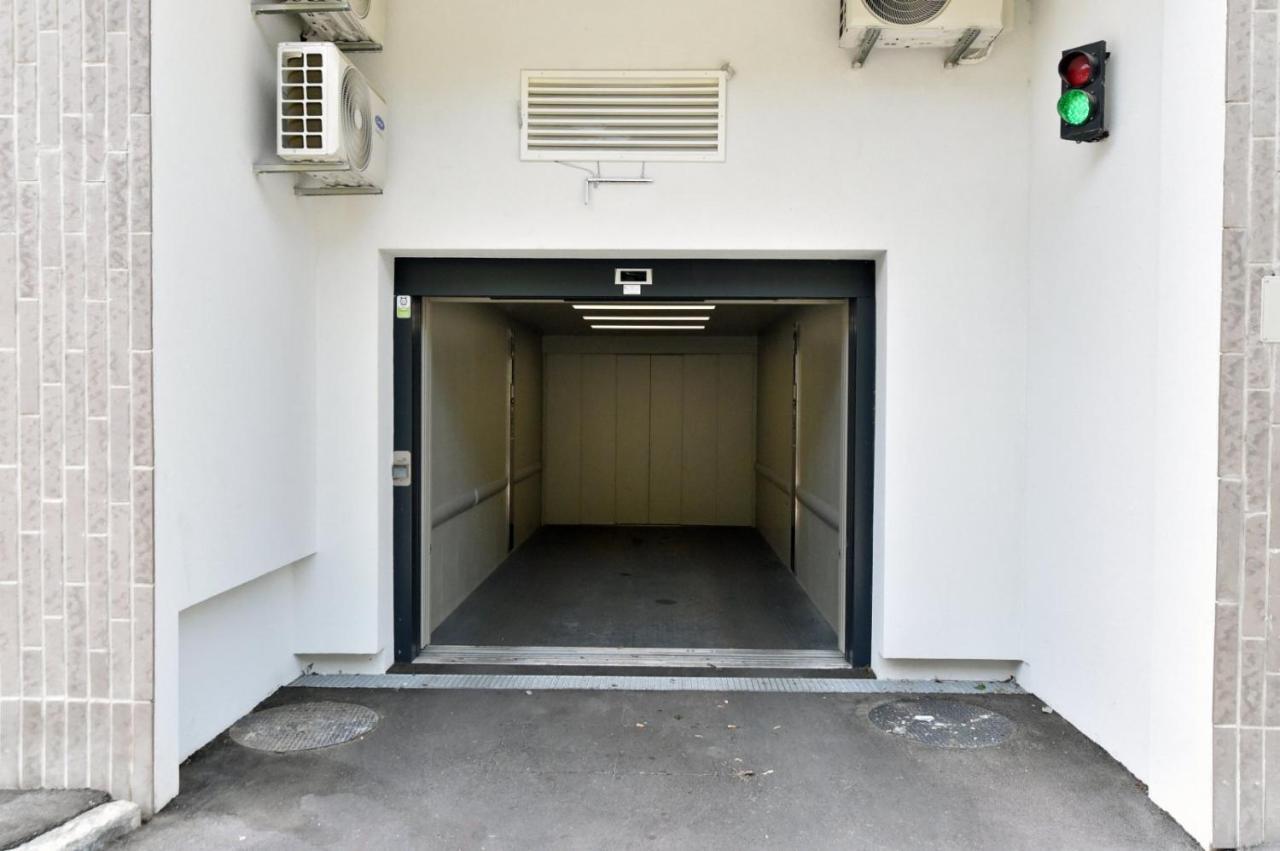 Tayson Square Dorcol New Location Free Garage Apartment เบลเกรด ภายนอก รูปภาพ
